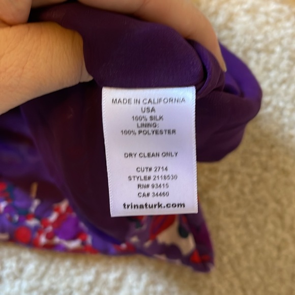 Trina Turk | Silk 3/4 Sleeve Dress | Size 2 - Picture 4 of 4